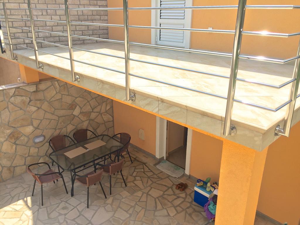 Žanjice Luxury Suite Luštica Exterior foto