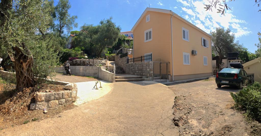 Žanjice Luxury Suite Luštica Exterior foto