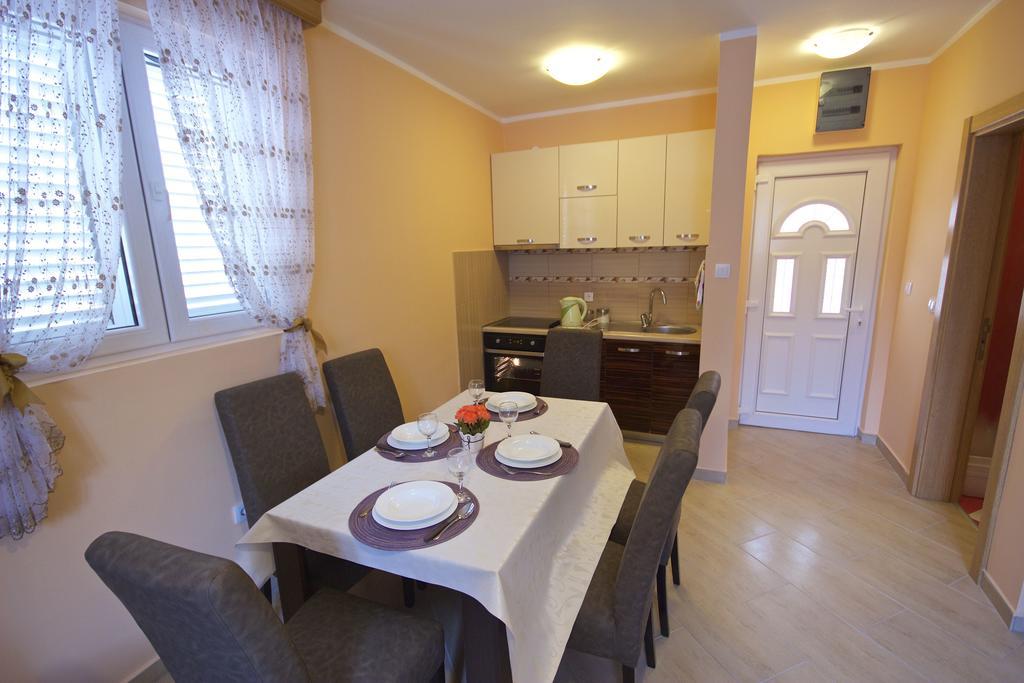 Žanjice Luxury Suite Luštica Exterior foto
